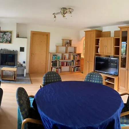 Casa Surselva Nr. 5 Marti Apartment
